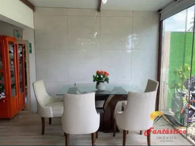 Casa com 3 Quartos à venda, 112m² no Parque Assunção, Taboão da Serra