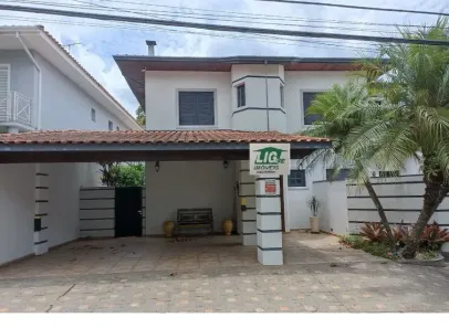 Casa de Condomínio com 4 Quartos para venda ou aluguel, 300m² no São Paulo II, Cotia