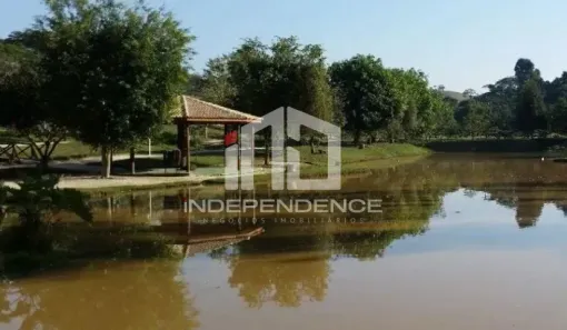 Sobrado com 4 Quartos à venda, 250m² no Bandeira Branca, Jacareí