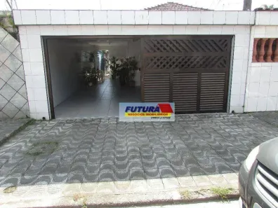 Casa com 3 Quartos à venda, 165m² no Parque São Vicente, São Vicente
