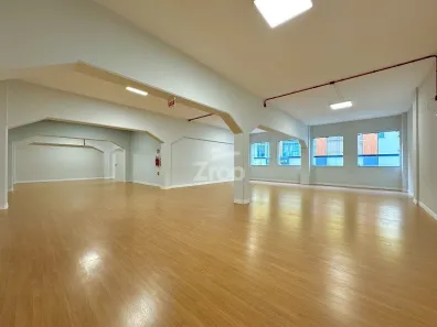 Ponto Comercial para alugar, 350m² no Centro, Blumenau