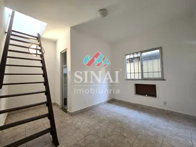 Casa com 1 Quarto para alugar, 112m² no Brás de Pina, Rio de Janeiro