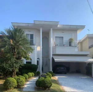Casa com 4 Quartos para alugar, 400m² no Alphaville, Santana de Parnaíba