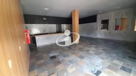 Sala Comercial para alugar, 81m² no Brasil, Uberlândia