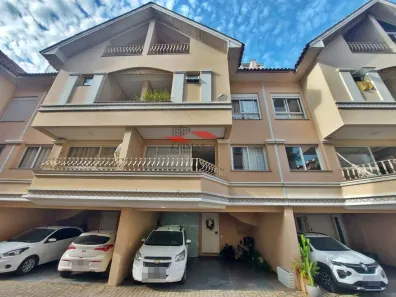 Casa de Condomínio com 3 Quartos à venda, 230m² no Pedra Redonda, Porto Alegre