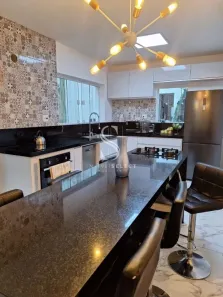 Casa com 3 Quartos à venda, 200m² no Vila Monumento, São Paulo