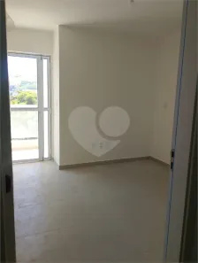Apartamento com 2 Quartos para alugar, 50m² no Retiro, Volta Redonda