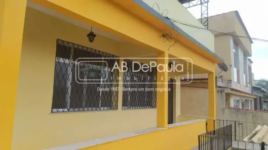 Casa com 4 Quartos à venda, 328m² no Vila Valqueire, Rio de Janeiro