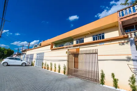 Casa com 11 Quartos à venda, 235m² no Cidade Industrial, Curitiba