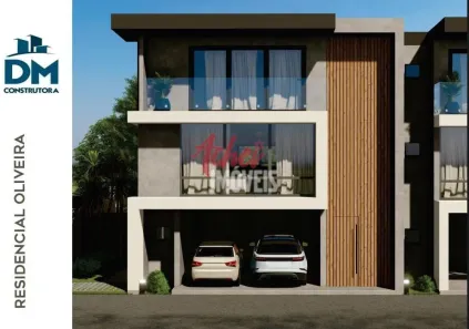 Sobrado com 3 Quartos à venda, 169m² no Bom Retiro, Joinville