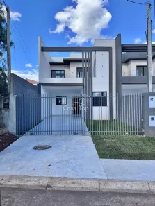 Sobrado com 3 Quartos à venda, 107m² no Cará-cará, Ponta Grossa
