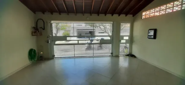Sobrado com 3 Quartos à venda, 220m² no Jardim Umuarama, Indaiatuba