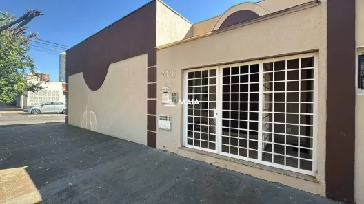 Sala Comercial para alugar, 220m² no Santa Maria, Uberaba