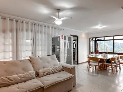 Casa com 4 Quartos à venda, 170m² no Panorama, Teresópolis