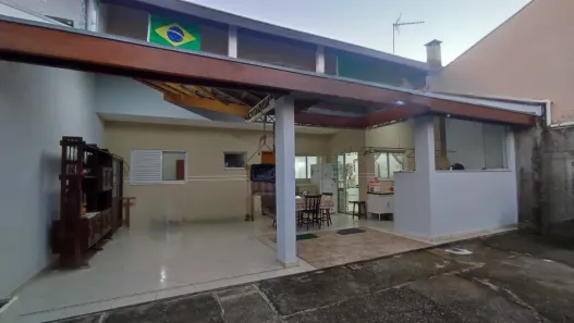 Sobrado com 3 Quartos à venda, 155m² no Loteamento Villa Branca, Jacareí