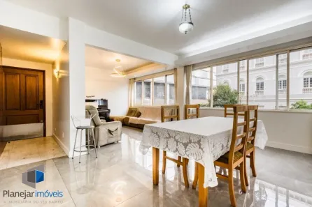 Apartamento com 3 Quartos à venda, 129m² no Centro Histórico, Porto Alegre