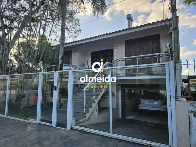 Casa com 4 Quartos à venda, 538m² no Menino Jesus, Santa Maria