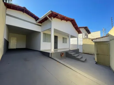 Casa com 3 Quartos à venda, 146m² no Centro, Anápolis