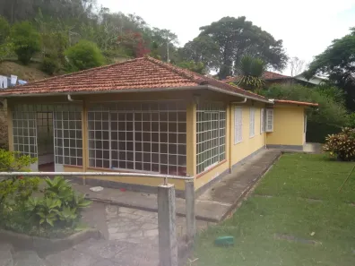 Casa com 4 Quartos à venda, 200m² no Itaipava, Petrópolis