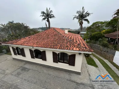Casa com 3 Quartos à venda, 250m² no Arujázinho I, II e III, Arujá
