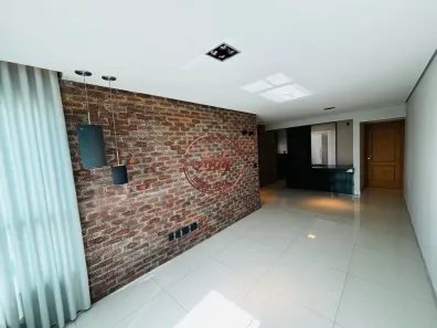 Apartamento com 3 Quartos à venda, 98m² no Santa Mônica, Uberlândia