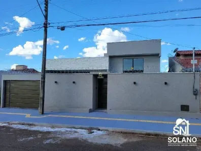 Casa com 3 Quartos à venda, 210m² no Jardim Atlântico, Goiânia