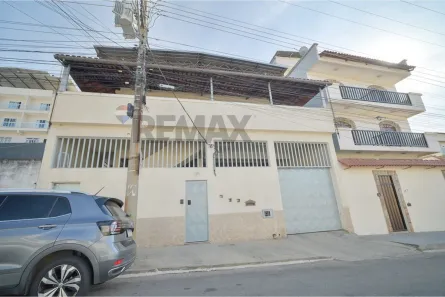Casa com 6 Quartos à venda, 661m² no Benfica, Juiz de Fora