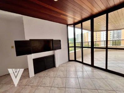 Apartamento com 4 Quartos à venda, 239m² no Jardim Blumenau, Blumenau