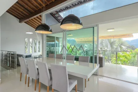 Casa de Condomínio com 4 Quartos para alugar, 380m² no Vila Alpina, Nova Lima