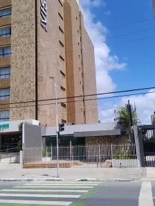 Ponto Comercial para alugar, 240m² no Pajuçara, Maceió
