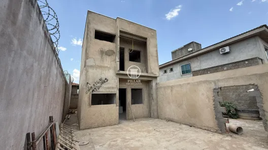 Sobrado com 3 Quartos à venda, 105m² no Condomínio Pai João, Montes Claros