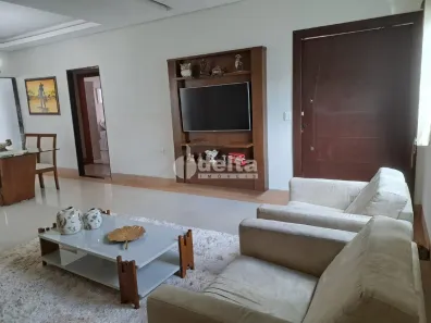 Casa com 3 Quartos à venda, 137m² no Jardim Patrícia, Uberlândia