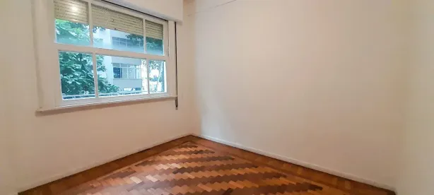 Apartamento com 3 Quartos para alugar, 110m² no Leme, Rio de Janeiro