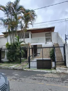 Casa com 4 Quartos à venda, 400m² no Cidade Jardim, Juiz de Fora