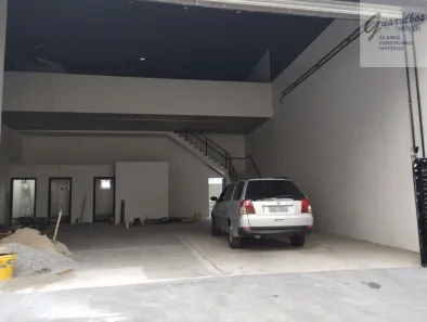 Sala Comercial para alugar, 485m² no Vila Pedro Moreira, Guarulhos