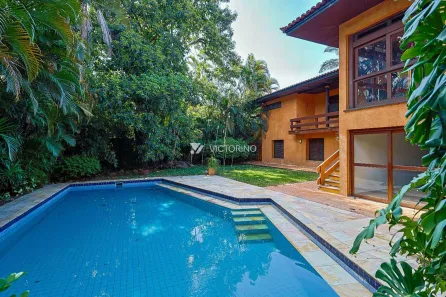 Casa com 5 Quartos para alugar, 700m² no Alto de Pinheiros, São Paulo