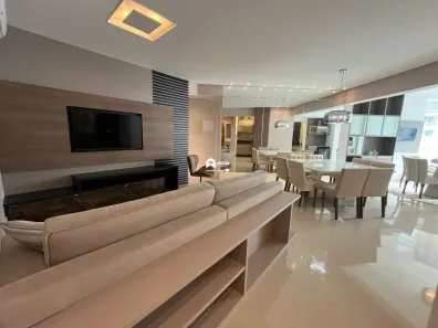 Apartamento com 3 Quartos para alugar, 131m² no Centro, Balneário Camboriú