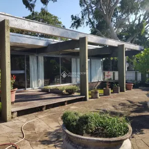 Casa com 3 Quartos para alugar, 280m² no Cristal, Porto Alegre