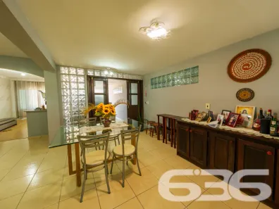 Casa com 3 Quartos à venda, 178m² no Jarivatuba, Joinville