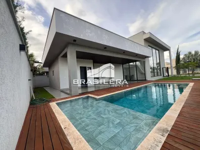 Sobrado com 3 Quartos à venda, 285m² no Fazenda Vau das Pombas, Goiânia