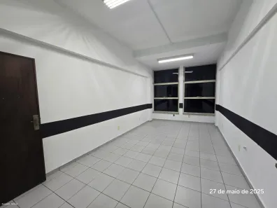 Sala Comercial para alugar, 70m² no República, São Paulo
