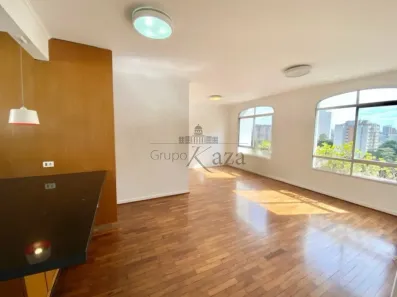 Apartamento com 3 Quartos à venda, 123m² no Vila Sofia, São Paulo
