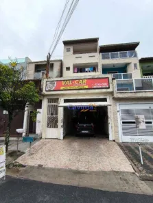 Sobrado com 3 Quartos à venda, 299m² no Montanhão, São Bernardo do Campo