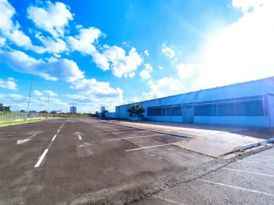 Ponto Comercial para alugar, 2555m² no Vila Regina, Bauru