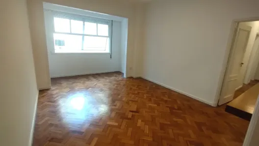 Apartamento com 3 Quartos para alugar, 135m² no Copacabana, Rio de Janeiro