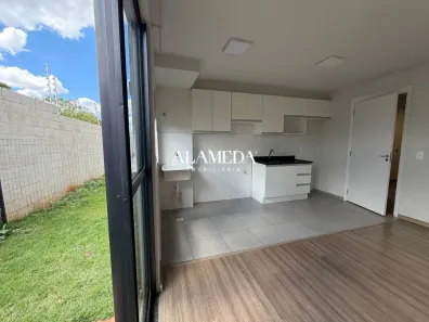 Apartamento com 2 Quartos para alugar, 45m² no São Pedro, Londrina