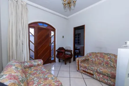 Casa com 3 Quartos à venda, 101m² no Santa Branca, Belo Horizonte