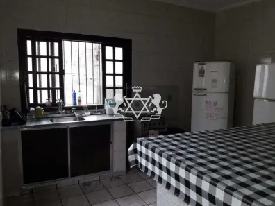 Sobrado com 6 Quartos à venda, 69m² no Jardim Brasil, Caraguatatuba