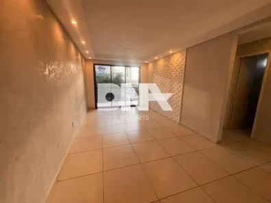 Apartamento com 2 Quartos à venda, 81m² no Manaíra, João Pessoa