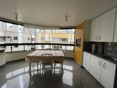 Apartamento com 3 Quartos à venda, 94m² no Centro, Balneário Camboriú
